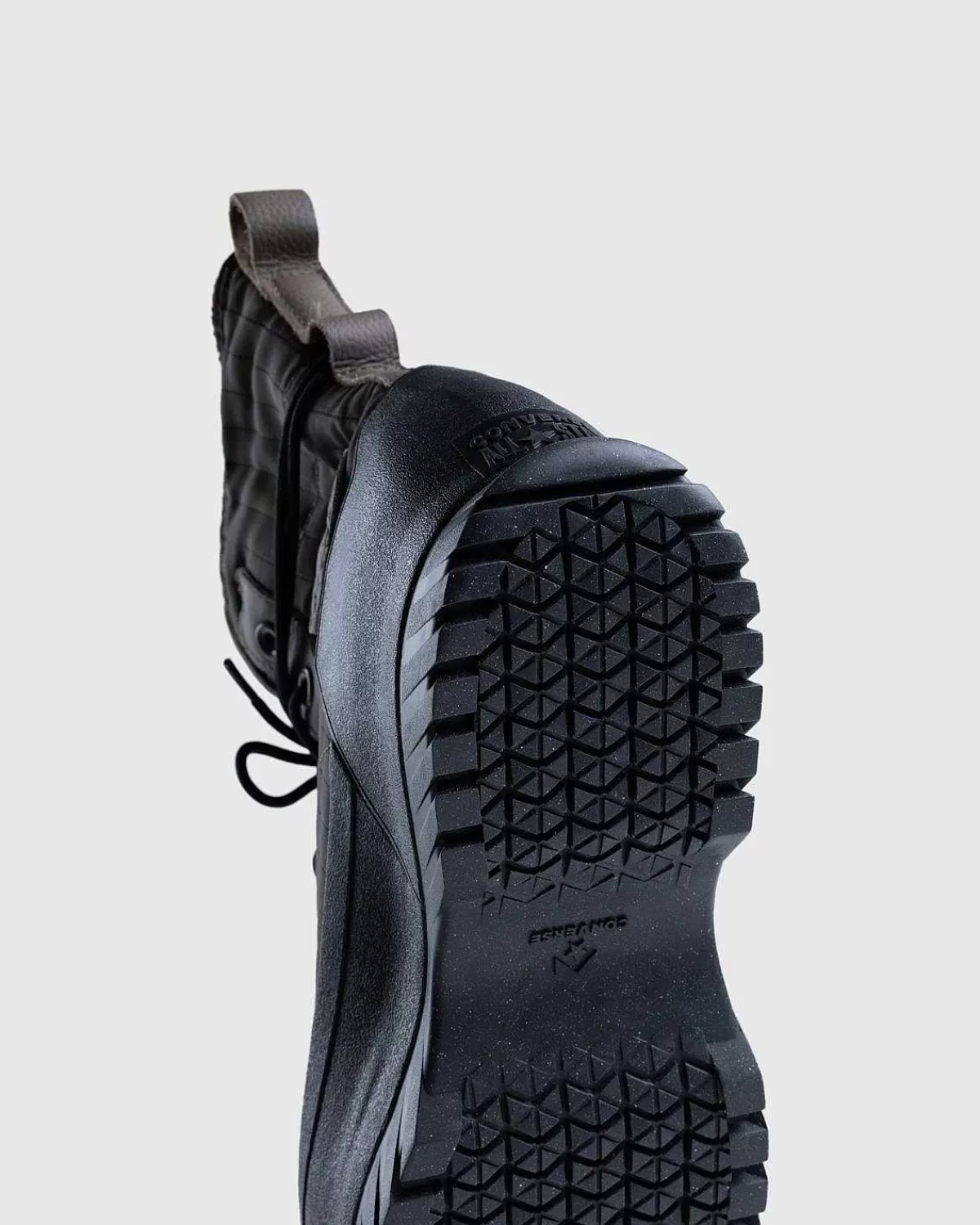 Sneakers>Converse Chuck Taylor All Star Lugged 2.0 Platform Boot Engine Smoke/Black