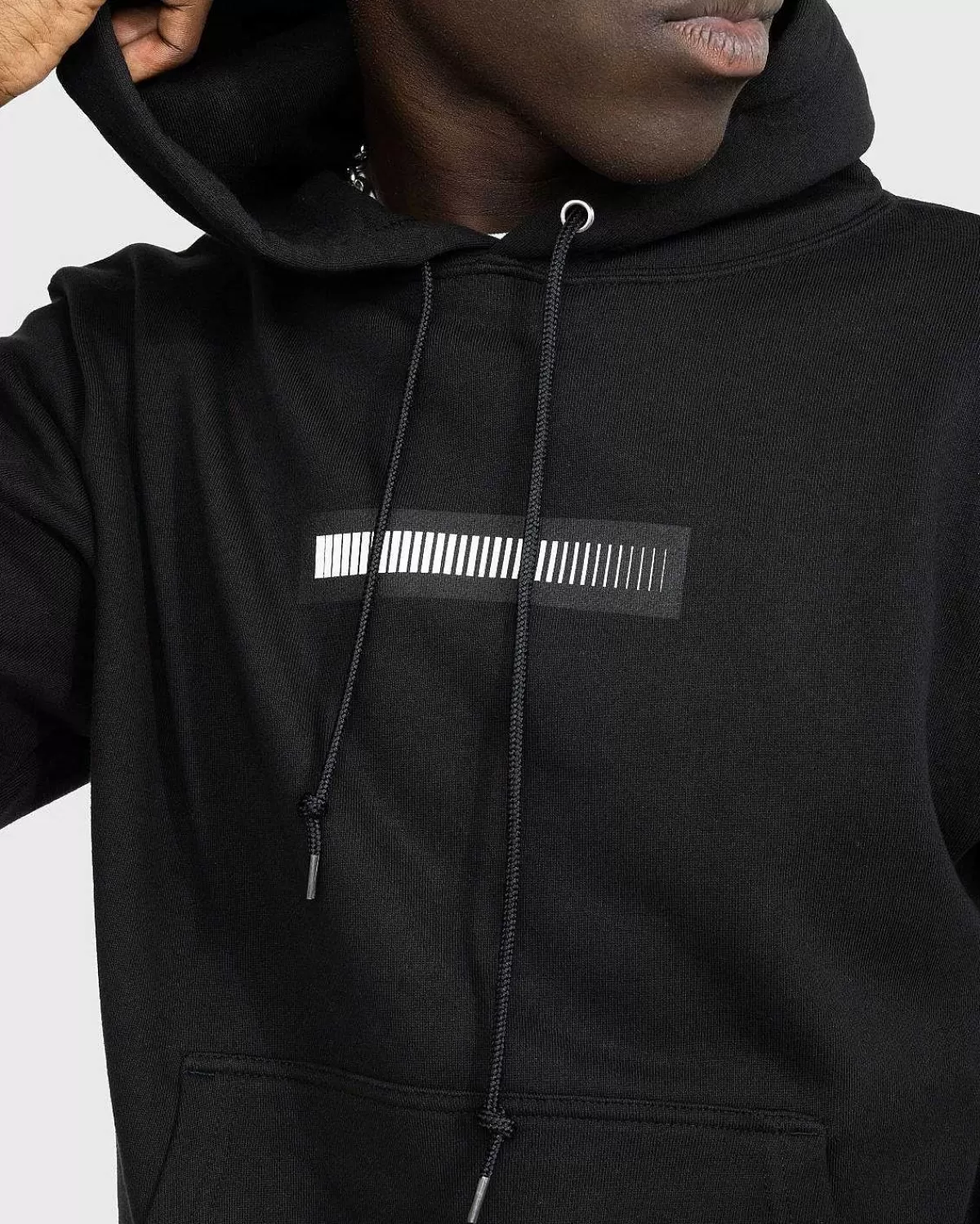 Sveder>Medicom Kosuke Kawamura The Queen Is Dead Haettetroje Sort