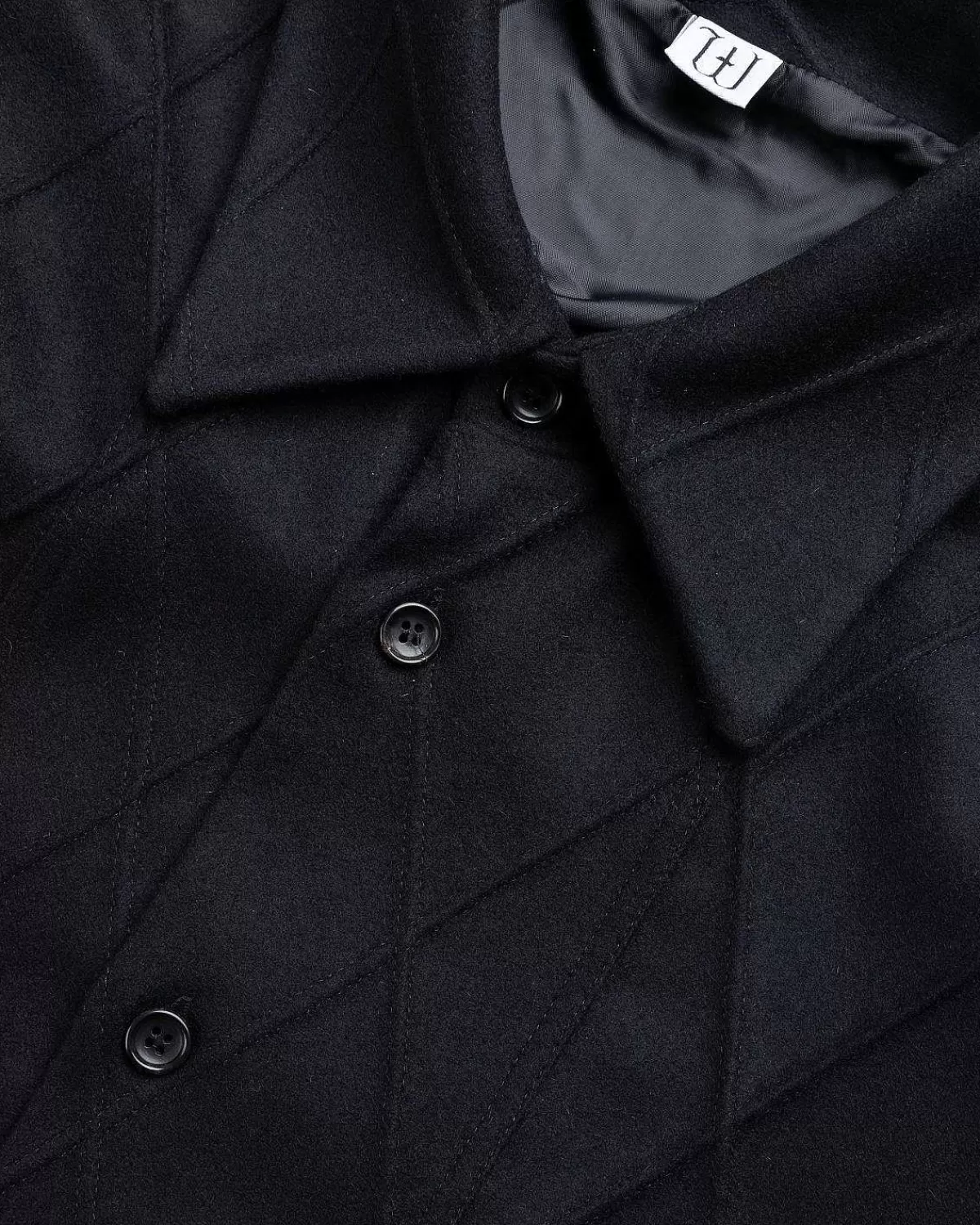 quiltet_skjortejakke_sort_6.webp Skjorter>Winnie New York Quiltet Skjortejakke Sort