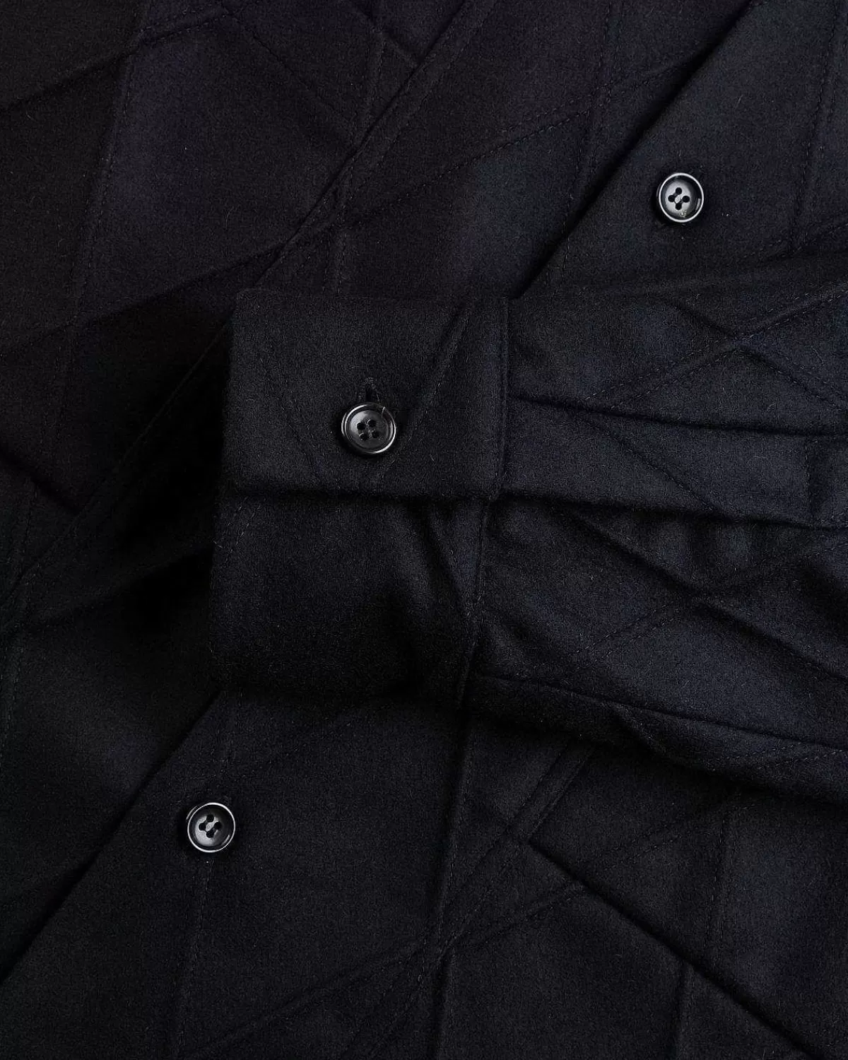 quiltet_skjortejakke_sort_7.webp Skjorter>Winnie New York Quiltet Skjortejakke Sort