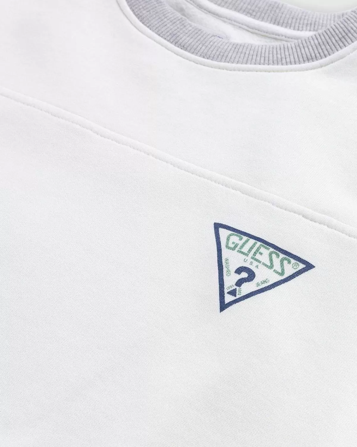 Sveder>Guess USA Vintage Logo Alabast Hvid Med Rund Hals